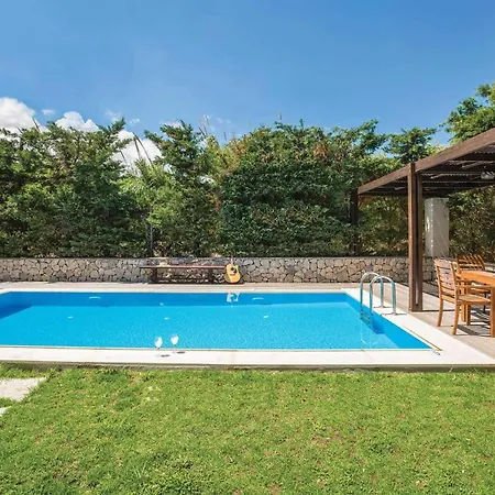 Agia Marina Sleeps 4 With Pool Air Con And Wifi * Lefkáda
